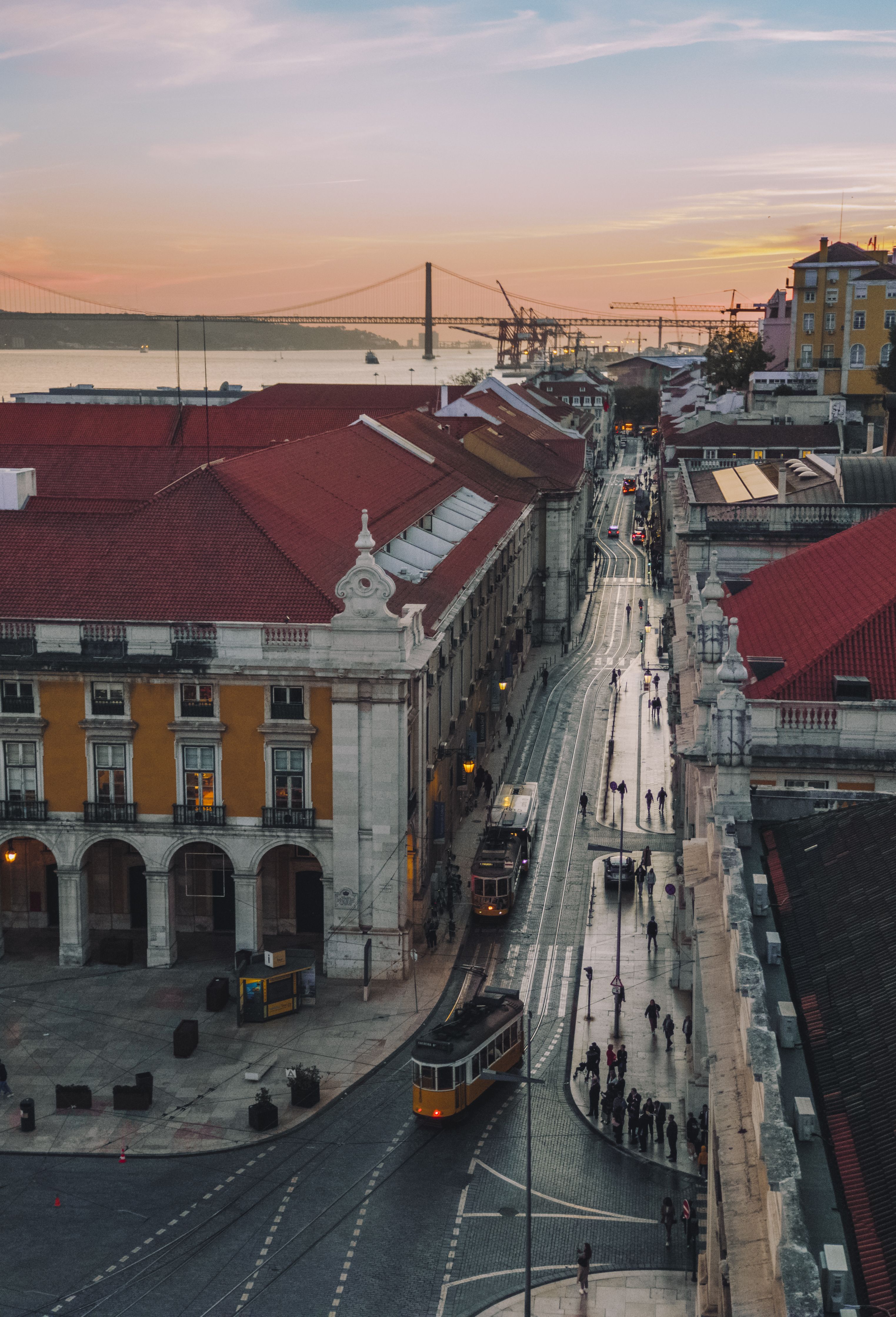 Bus hire in Lisbon